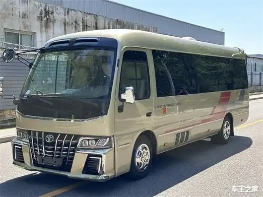 丰田考斯特8座报价有现车带独立床