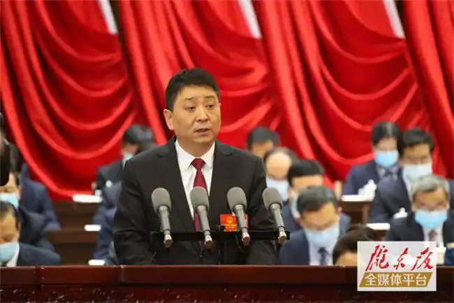 担当新使命续写新篇章庆阳市五届人大一次会议开幕侧记