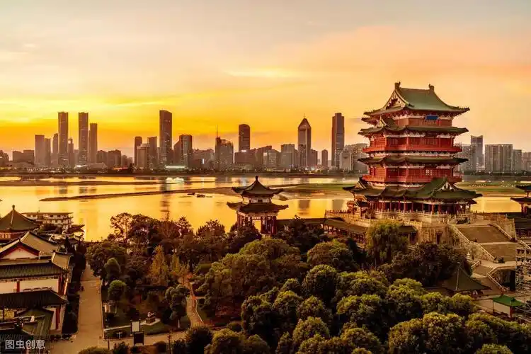 滕王阁是中国四大名楼之一吗,江西南昌滕王阁旅游景点介绍