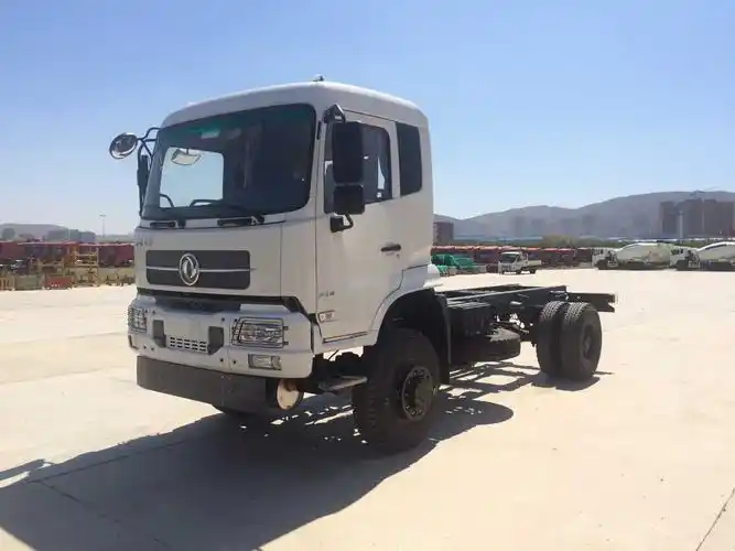 东风天锦四驱越野卡车二类底盘成功交付