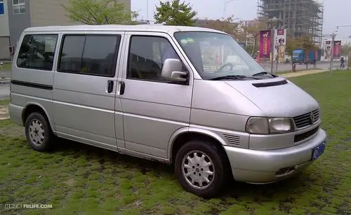 改房车利器大众t4 商务车