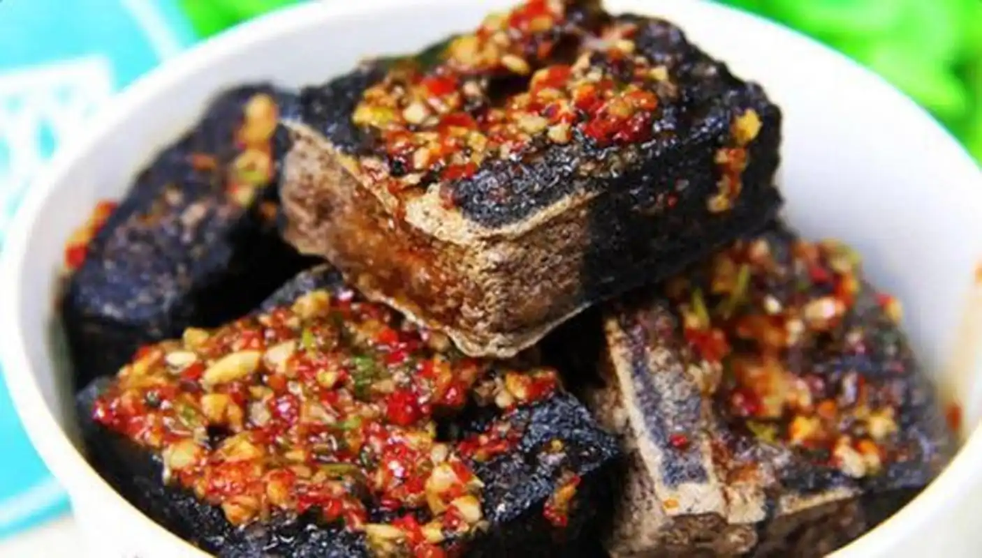 #百城百味##百城百味长沙#臭豆腐:长沙臭豆腐没有人不知道吧?虽然看上