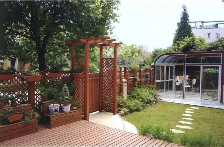 可以将庭院的观赏点很好地表现出来,组合型护栏的应用,六,组合型围栏