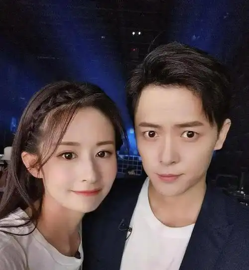 付辛博被扒当年出轨颖儿卓伟大爆料被插足者是杨紫同学