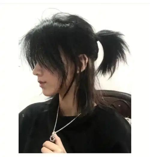 扎发日系鲻鱼狼尾绝对是时尚的潮流