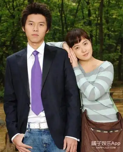 这部当年风靡亚洲的经典韩剧大家没忘吧,男神玄彬超帅der~ 金宣儿饰演