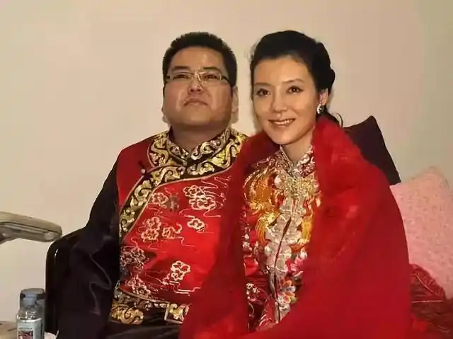 10年败光125亿他是中国最大的富二代败家子