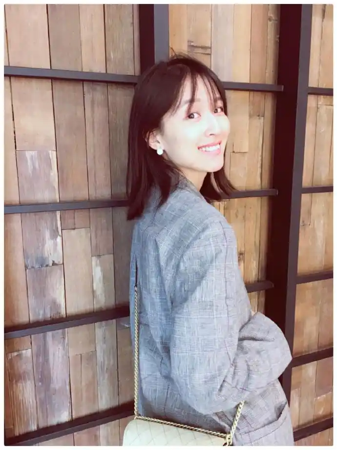 林宛瑜扮演者赵霁近况 赵霁微博被攻击