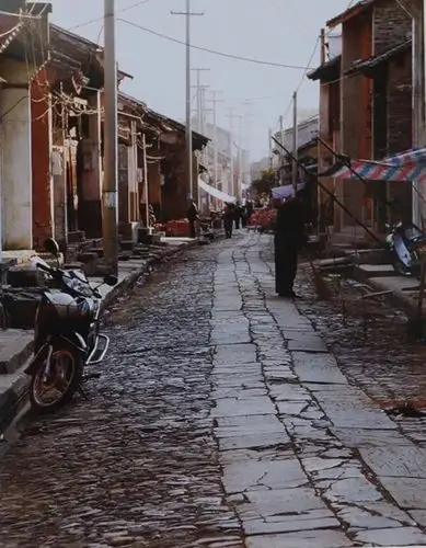 90年代初板桥青龙街 图片来源:保山市档案馆