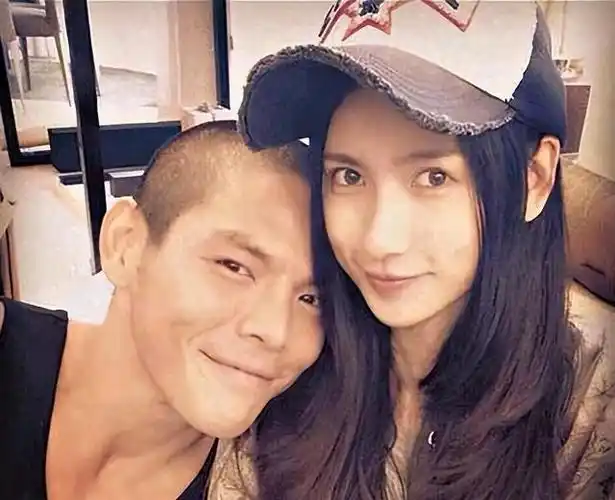 向佐7次恋爱全被向太拒之门外凭啥郭碧婷能成功入豪门