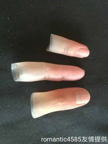 手截肢了,小手指,三岁可以戴假肢吗