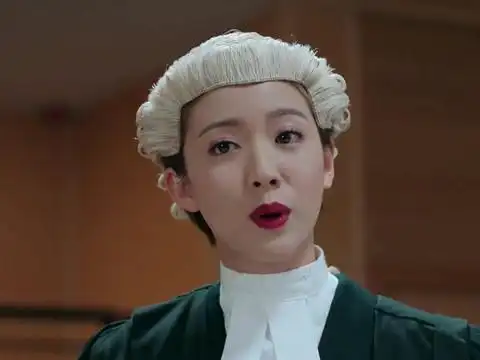 《盲侠大律师2020》癫姐质问邵美娜是否曾被性侵,猛戳邵美娜痛楚