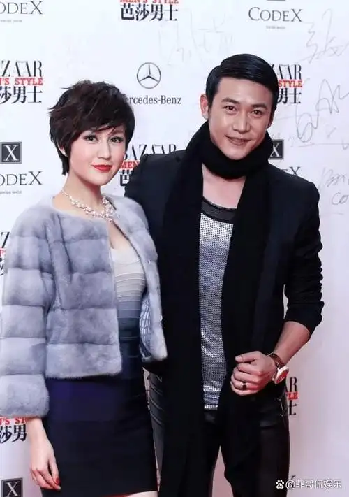 陆毅带妻子上节目,两个女儿都看不下去,鲍蕾:妈妈是爸爸的宝宝