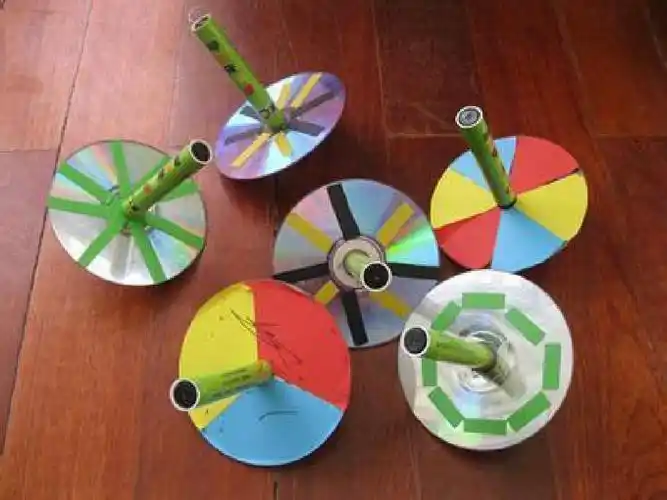 山科版小学三年级综合实践下册《走进游戏世界》玩陀螺课件ppt