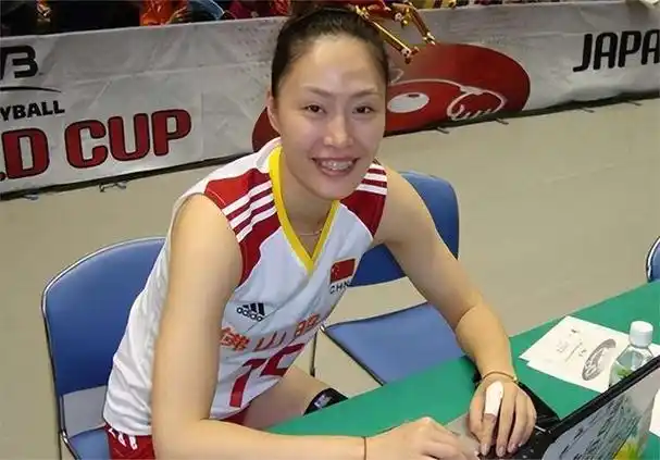 女排马蕴雯嫁大12岁教练移居美国过奢华生活现在成人生赢家