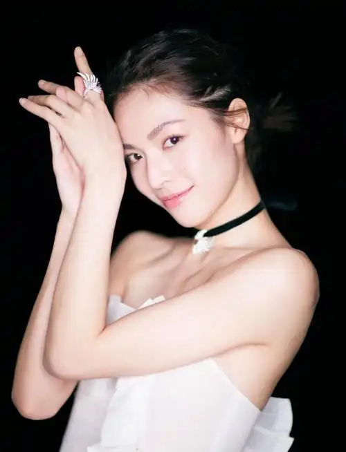 钟楚曦no40,高清图片,手机壁纸