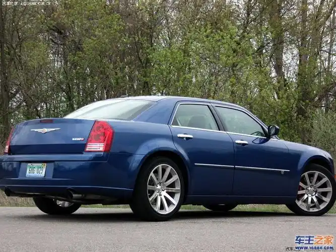 蓝色 克莱斯勒300c|克莱斯勒300c外观图片 – 车主之家