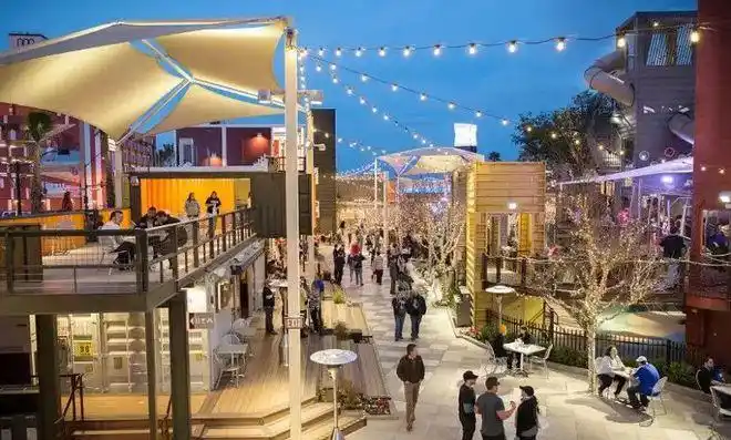 这5个集装箱街区在国外都堪称城市地标与违章建筑无缘