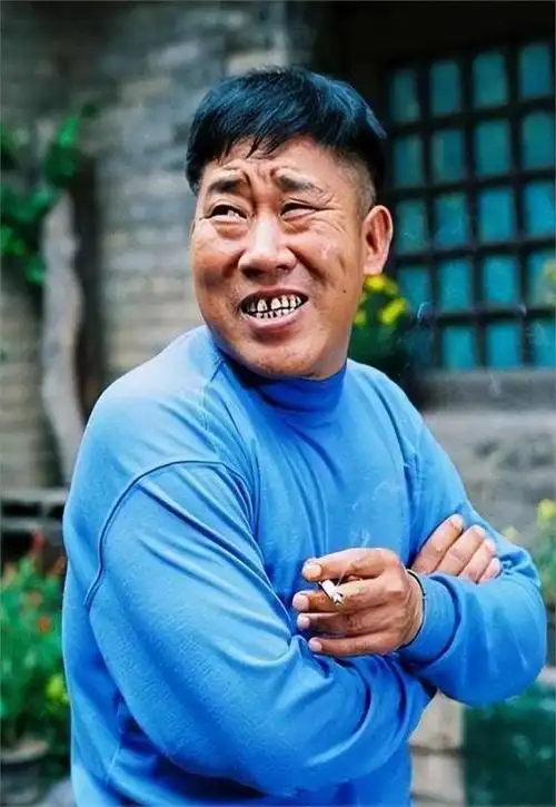 "丑男娶美女恩爱两不疑",老祖宗的话在5位男明星身上应验了!