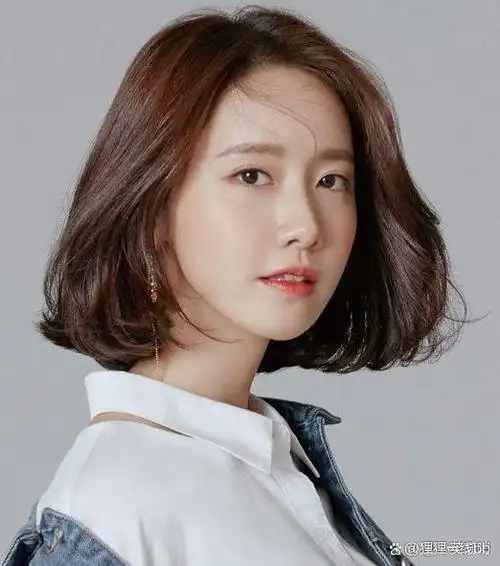 一看就"有气质"的女人,和普通女人有什么区别,看这8点就知道