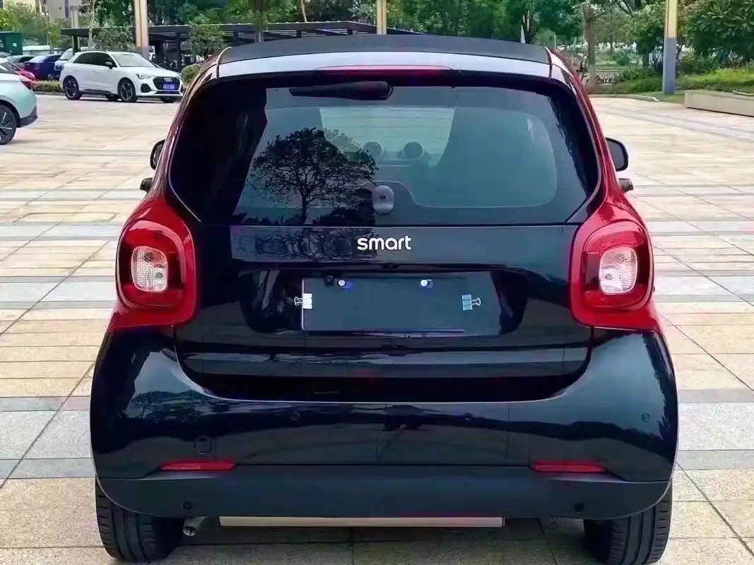 小精灵到店,17年奔驰smart,1.