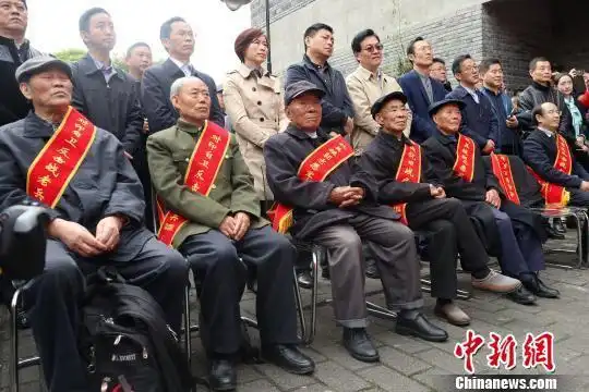 四川建川博物馆国防兵器馆开馆