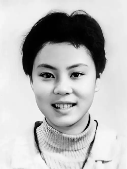 孙维_王琪_女生