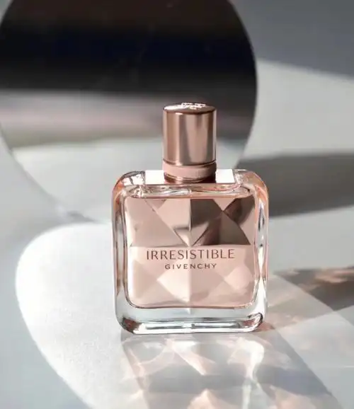 纪梵希新款香水