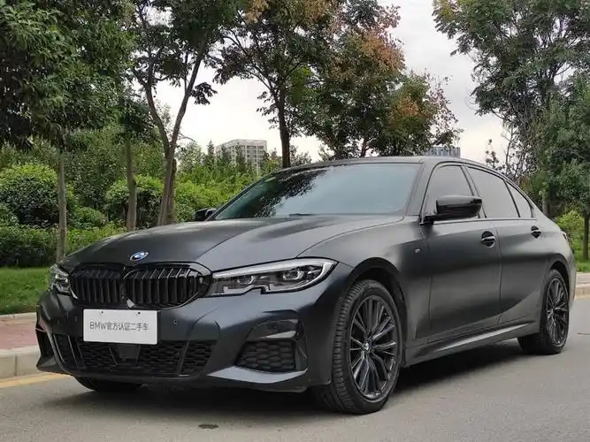 宝马 宝马3系  2021款 330li xdrive m运动曜夜套装图片