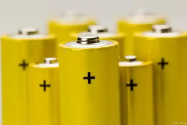 电池携带指南:乘坐火车时的注意事项