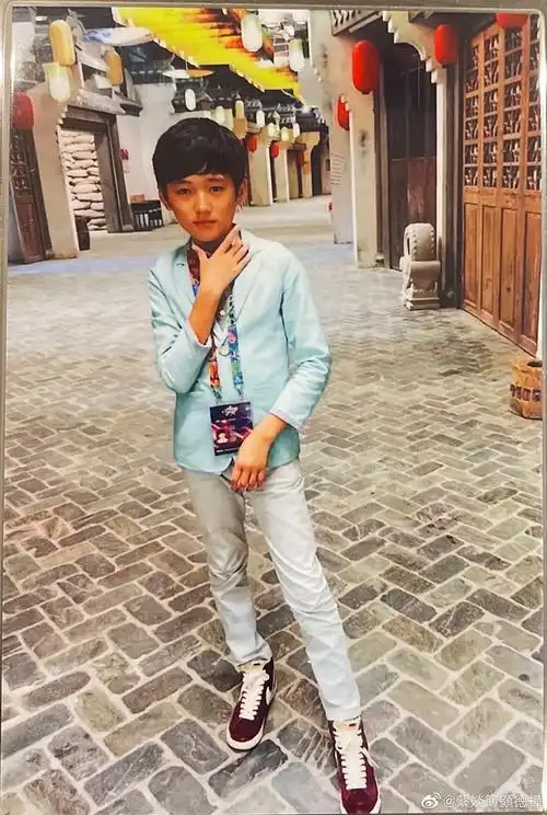 宋亚轩幼崽图成长向超超超多图预警0813完结时有新图更新