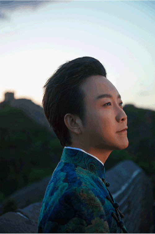 李玉刚作品《万疆》全网播放量已突破200亿