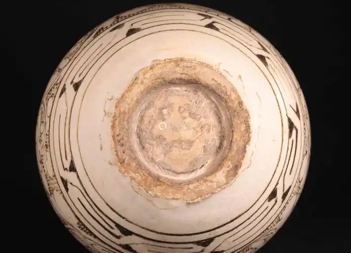 6868lot040668宋代磁州窑花卉纹罐