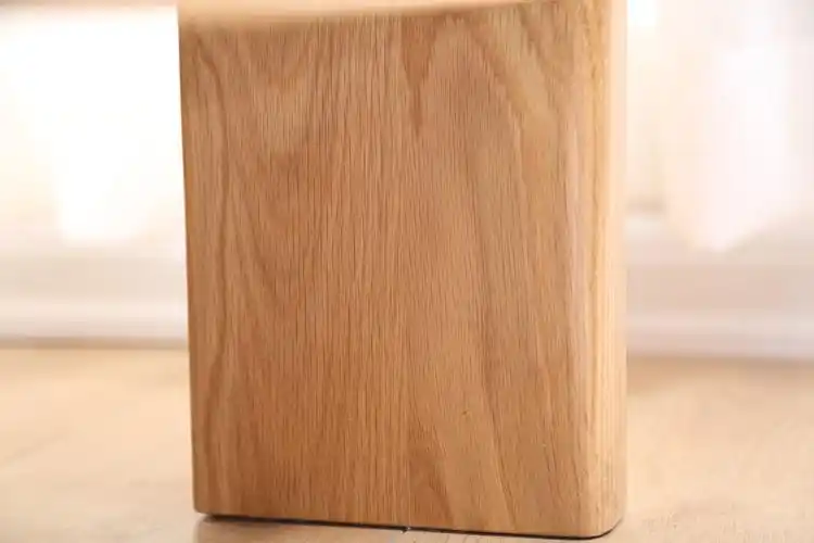 【看木材】看木材是否挺直,橡木脱水中容易"走样",弯曲变样不适宜再