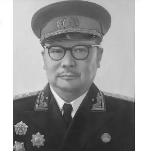 李克农,"红色特工之王",我党开国上将4,徐恩曾,国民党中统局长3