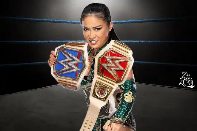 李霞有望加入wwe伤控小队疯人院长打个比赛差点掉了只耳