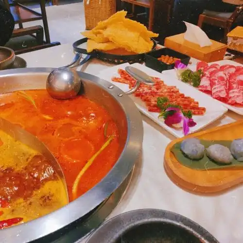 武汉网红火锅店八筒火锅到底好吃不