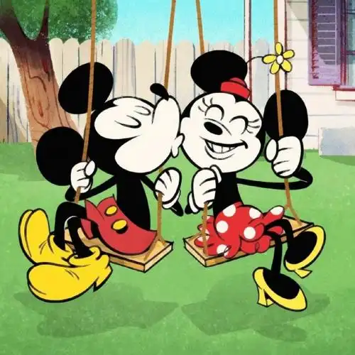 由美头网整理发布,情侣头像频道提供更多与米奇米妮,米老鼠,可爱相关