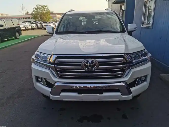 2019款丰田陆巡4000 4.0l现车性能解读