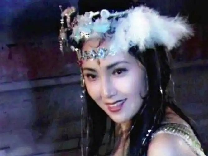 玉兔精(李玲玉饰)