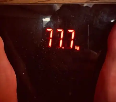 郑恺体重飚至近160斤,胖过沙溢!网友:陪孕妇吃营养餐吃的?