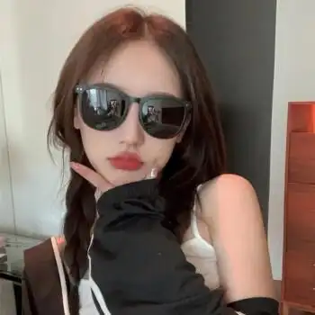 雷朋新款偏光太阳镜女墨镜同款开车驾驶圆折叠街拍遮阳防紫外线护墨镜