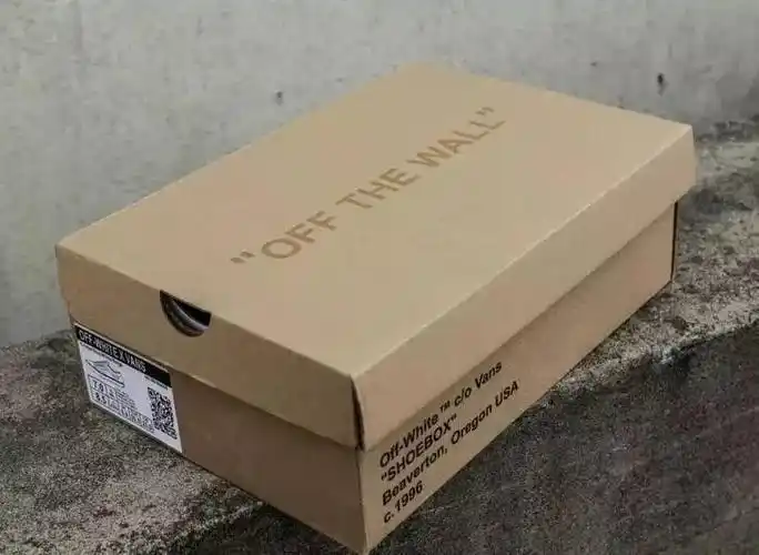 0ff white x vans联名款情侣板鞋 !