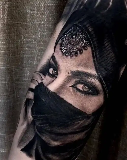 大连华龙堂刺青纹身图片_手臂手部欧美写实纹身图案