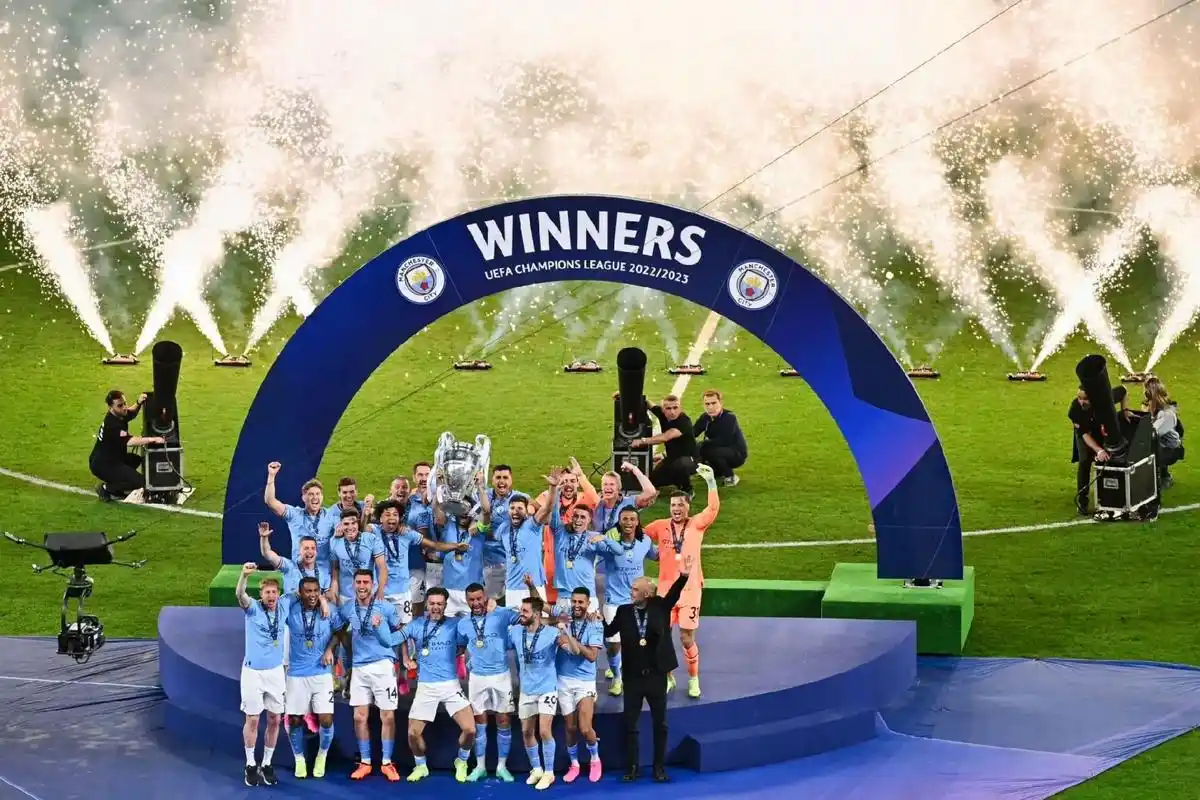 夺冠帅照哦#曼城欧冠冠军 #曼城加冕三冠王 #曼城夺冠庆典 - 抖音