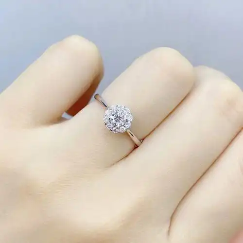 钻戒女人的心头好