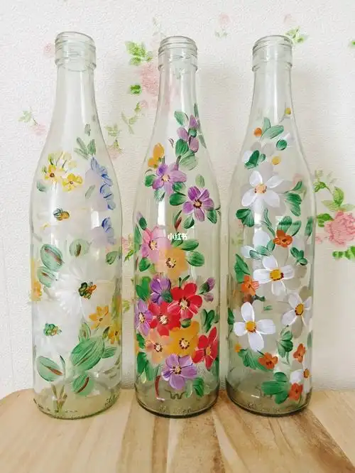 美丽的复古手绘花瓶欣赏