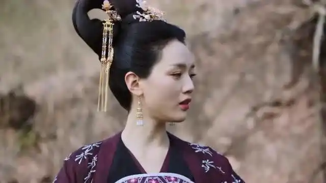 《明月照我心》乔慧心:"现在正是好时机"怎么哪儿都有你这个坏女人?