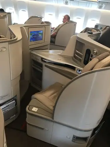 东航上海-芝加哥(mu717 pvg-ord)波音777-300er商务舱体验