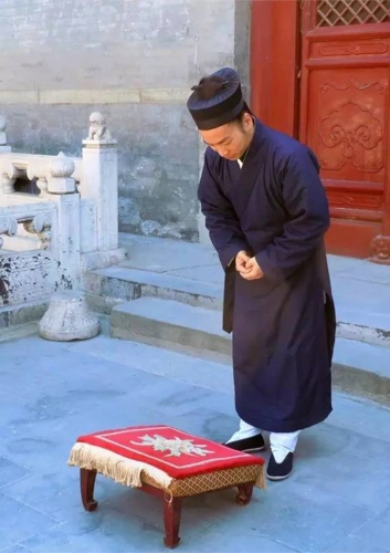 干货之一:道教祈福拜神仪范之叩拜礼仪